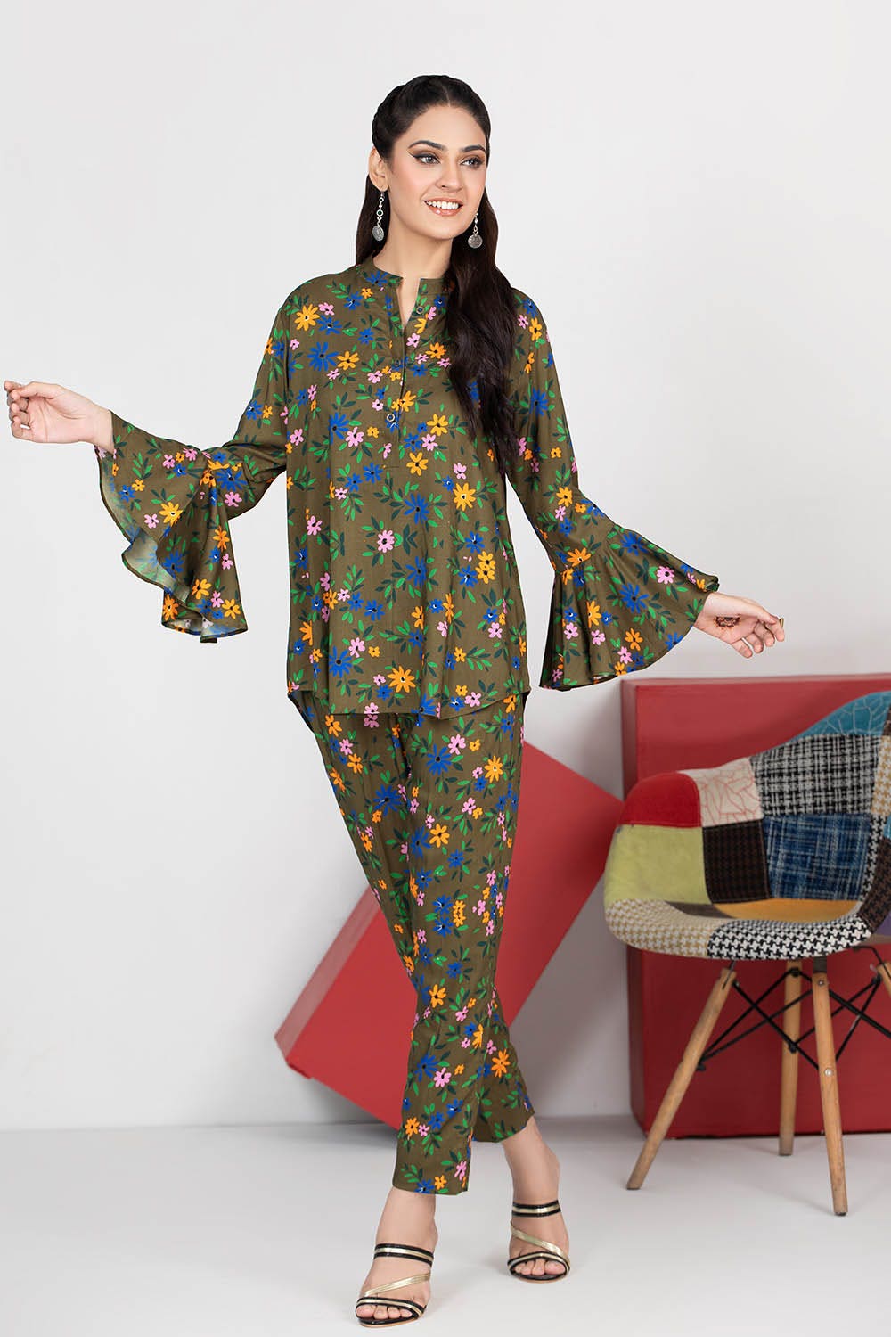 Gul Ahmed 2PC Linen Stitched Digital Printed Suit VT-22014
