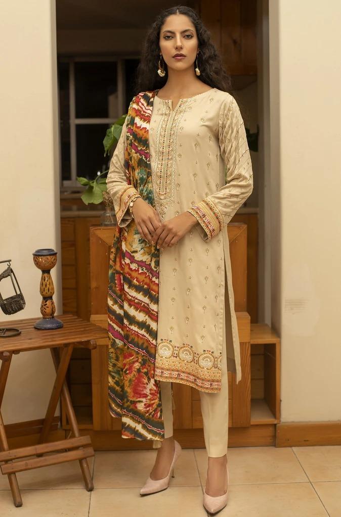 Ready To Wear Lakhany 3 Piece Embroidered Cottel Suit LSM-2494