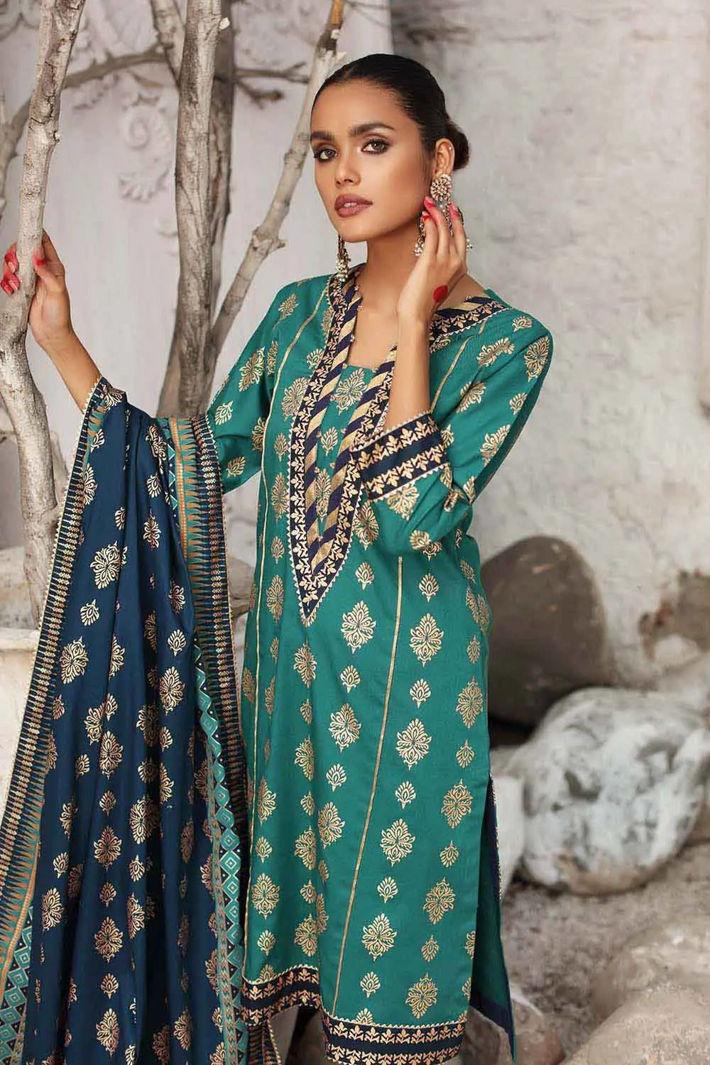 Gul Ahmed 3PC Unstitched Winter Cotton Suit WS-12001 A